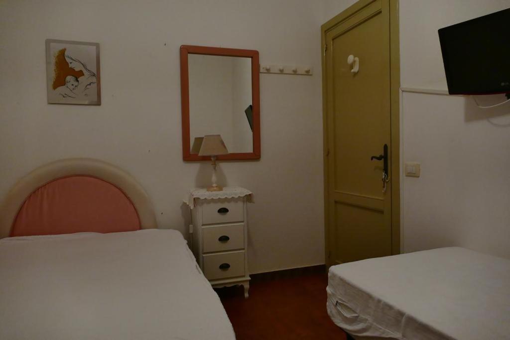Pm 5 Via Sicilia Guest House Alguer Exterior foto